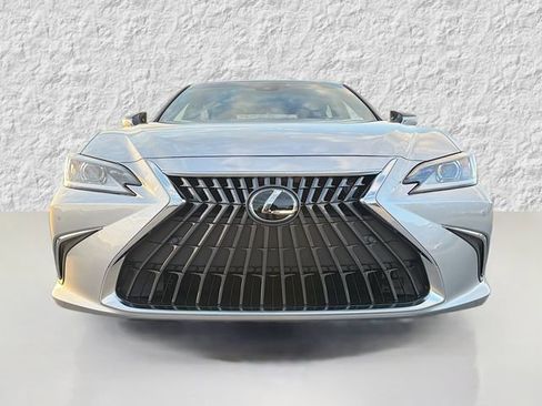 New 2025 Lexus ES 350 w/ Premium Package image 8