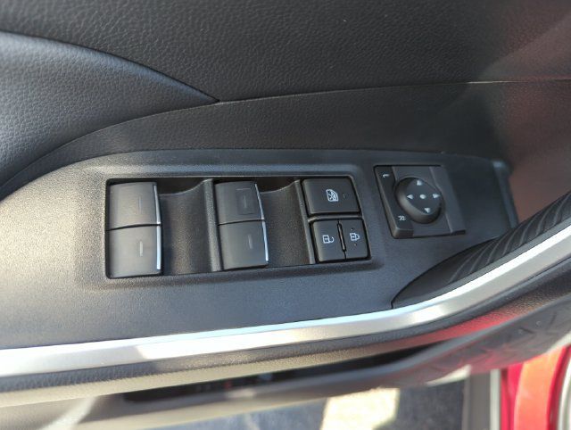 Used 2025 Toyota RAV4 XLE w/ Convenience Package AWD/4WD image 33