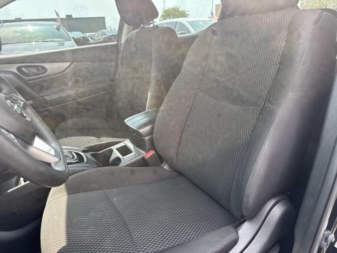 Used 2021 Nissan Rogue Sport S FWD image 16