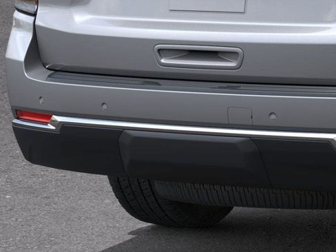 New 2026 Chevrolet Suburban LS image 40