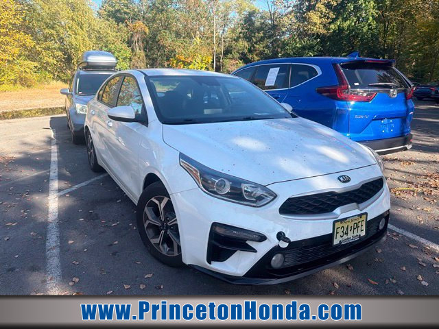 Used 2020 Kia Forte LXS FWD image 1