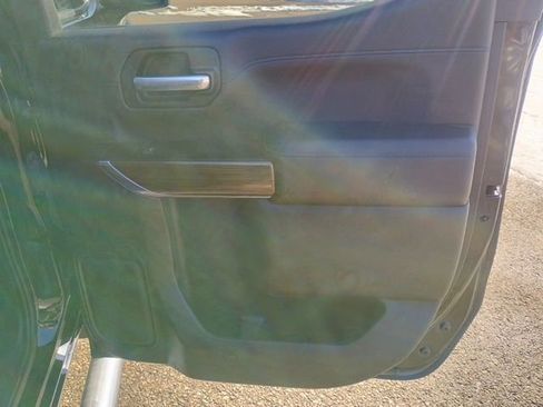 Used 2019 Chevrolet Silverado 1500 RST image 16