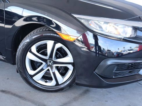 Used 2018 Honda Civic LX image 4