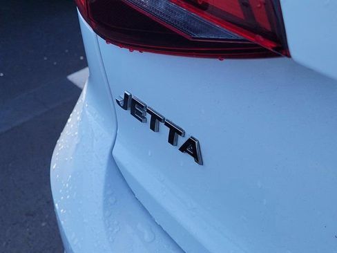 Used 2017 Volkswagen Jetta S FWD image 5