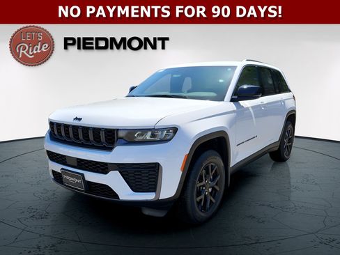 New 2026 Jeep Grand Cherokee Altitude AWD/4WD image 1