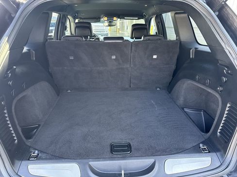 Used 2019 Jeep Grand Cherokee Limited image 18