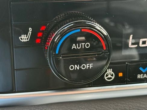 New 2026 Nissan Rogue Platinum w/ Platinum Premium Package image 32