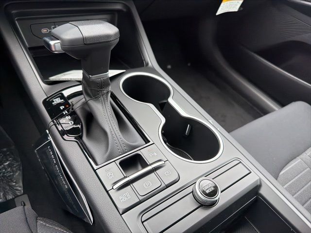 New 2026 Kia K5 LXS FWD image 19