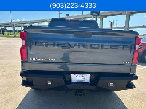 Used 2019 Chevrolet Silverado 1500 LTZ w/ LTZ Plus Package AWD/4WD image 8