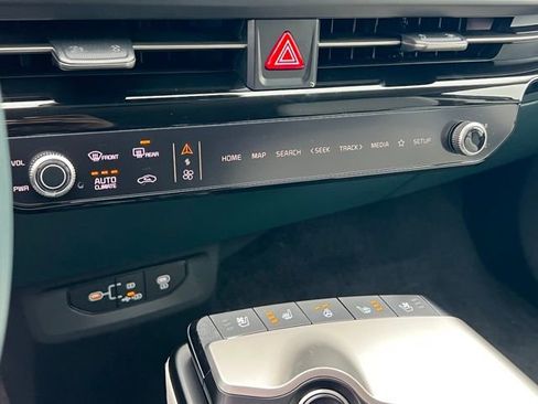 New 2025 Kia EV6 Wind AWD/4WD image 20