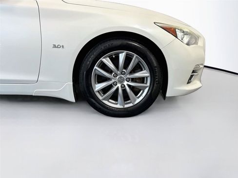 Used 2017 INFINITI Q50 3.0t Premium w/ Cargo Package (L95) RWD image 35