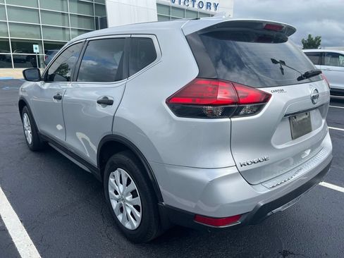 Used 2017 Nissan Rogue S AWD/4WD image 3