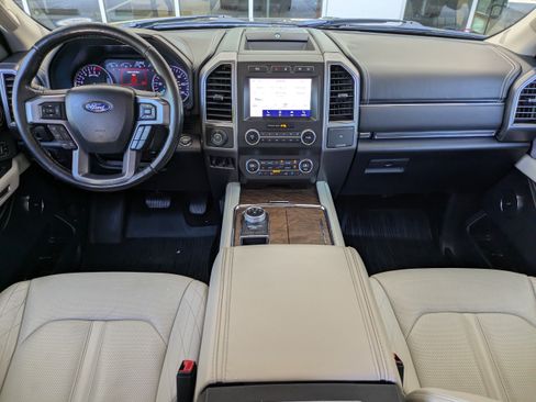 Used 2020 Ford Expedition Platinum RWD image 18