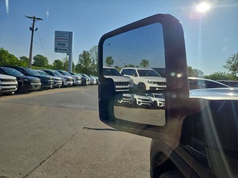 Used 2024 GMC Sierra 1500 Denali w/ Denali Reserve Package AWD/4WD image 40