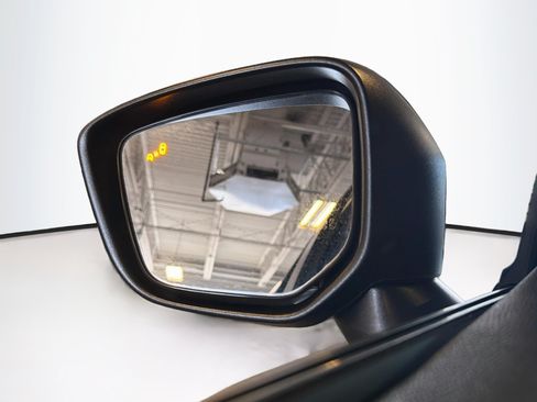 Used 2025 Mitsubishi Eclipse Cross SE AWD/4WD image 16