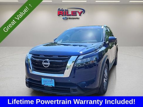 Used 2025 Nissan Pathfinder SV FWD image 1