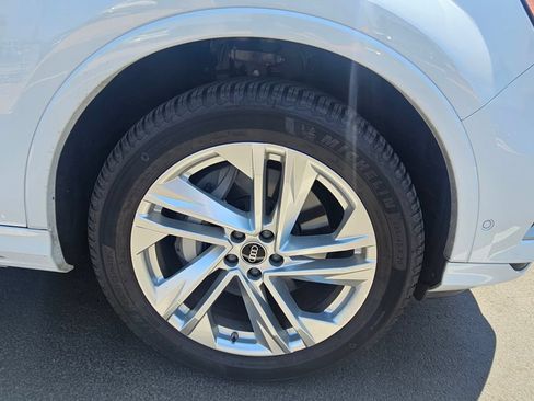 Used 2023 Audi Q7 2.0T Premium AWD/4WD image 10