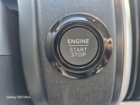 New 2026 Ford Expedition Active image 28