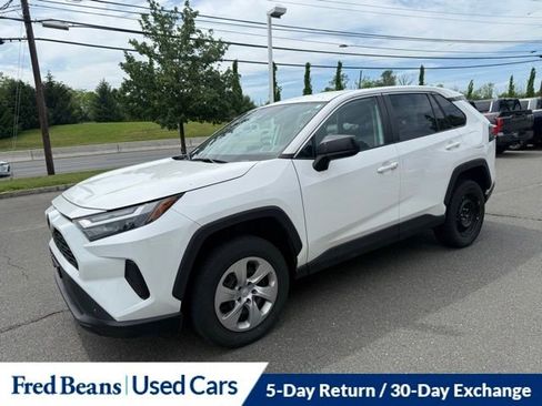 Used 2023 Toyota RAV4 LE AWD/4WD image 20
