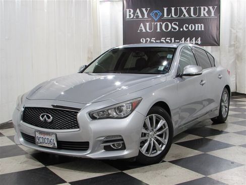 Used 2017 INFINITI Q50 3.0t Premium image 1