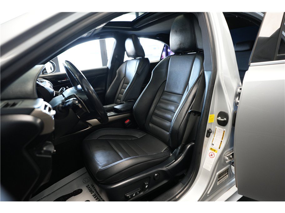 Used 2015 Lexus IS 250 w/ F-Sport Package RWD image 11