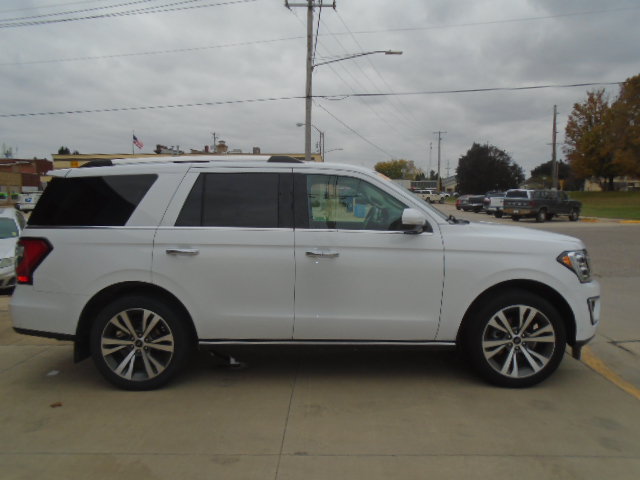 Used 2021 Ford Expedition Limited AWD/4WD image 16