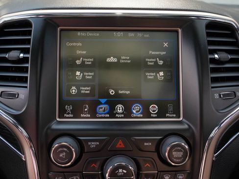 Used 2014 Jeep Grand Cherokee Summit AWD/4WD image 20