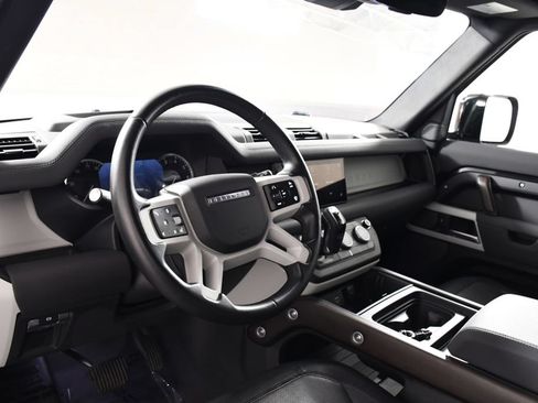 Used 2023 Land Rover Defender 110 X-Dynamic SE AWD/4WD image 12