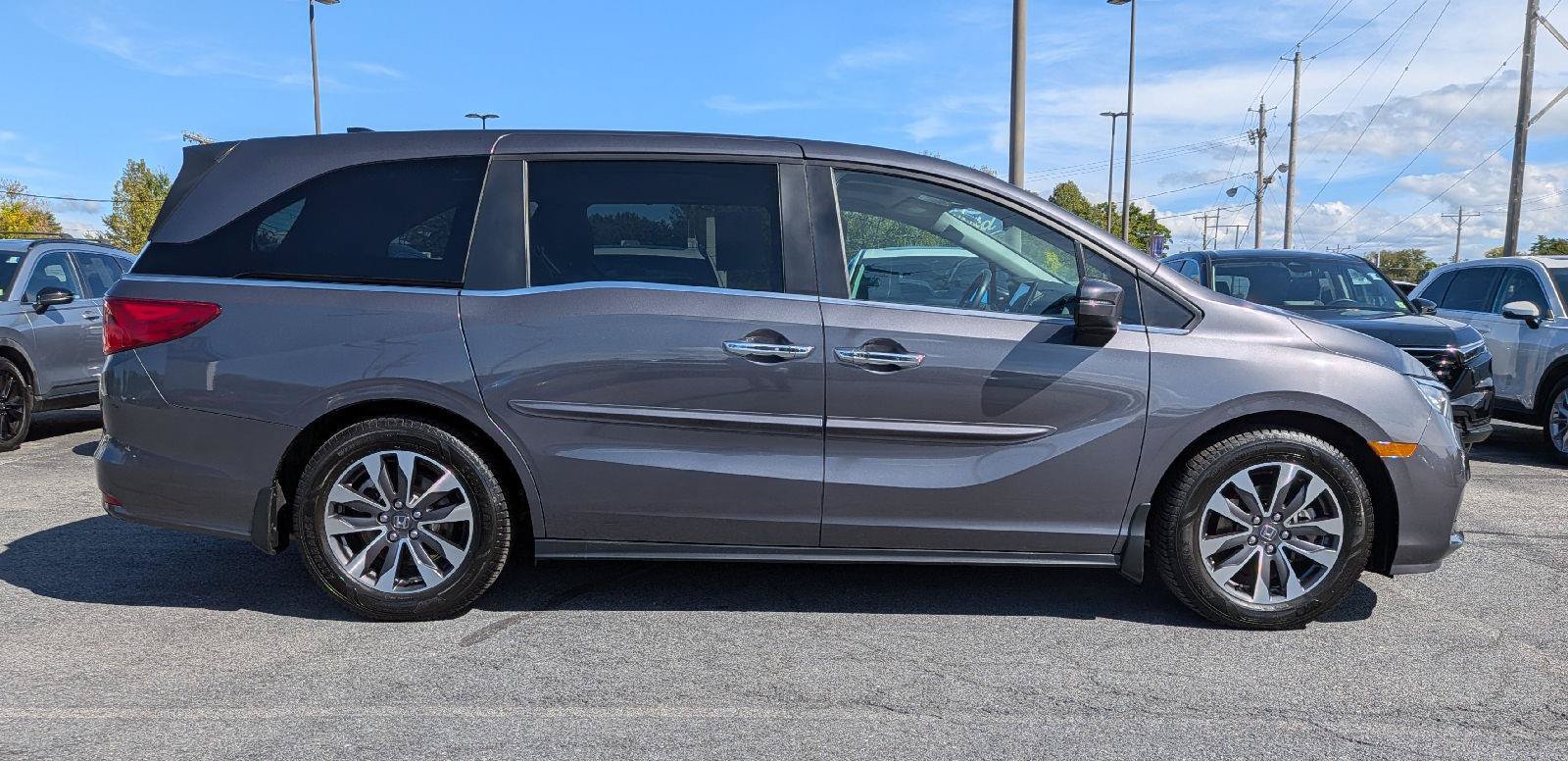 Used 2023 Honda Odyssey EX-L image 5