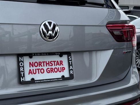 Used 2021 Volkswagen Tiguan SE R-Line image 7