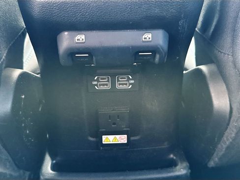 Used 2022 Jeep Wrangler Unlimited Rubicon 4xe w/ Safety Group AWD/4WD image 29