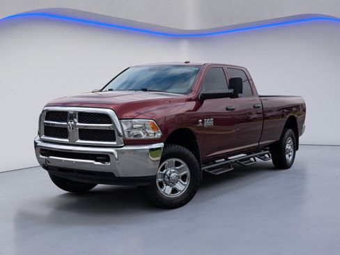 Used 2017 RAM 2500 Tradesman w/ Chrome Appearance Group AWD/4WD image 2
