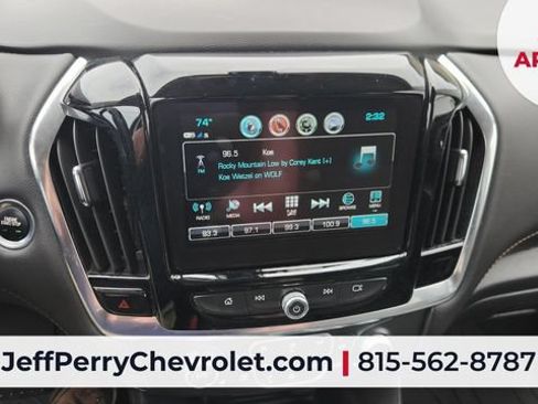 Used 2019 Chevrolet Traverse LT AWD/4WD image 12