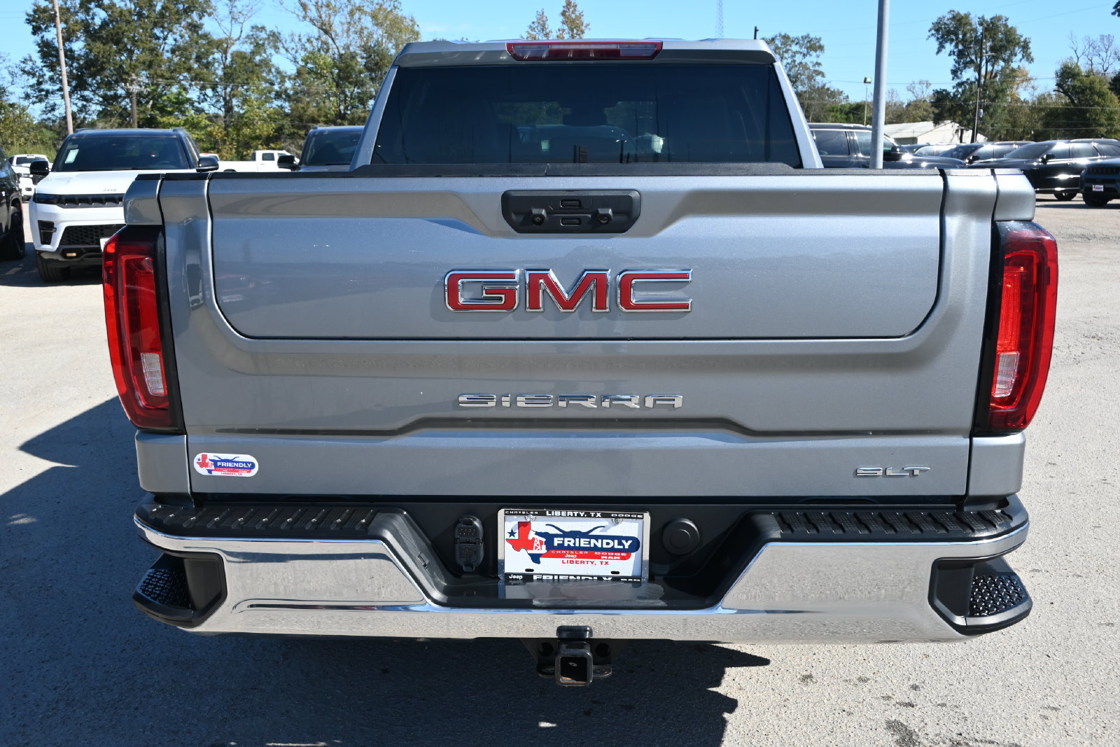 Used 2025 GMC Sierra 1500 SLT RWD image 3