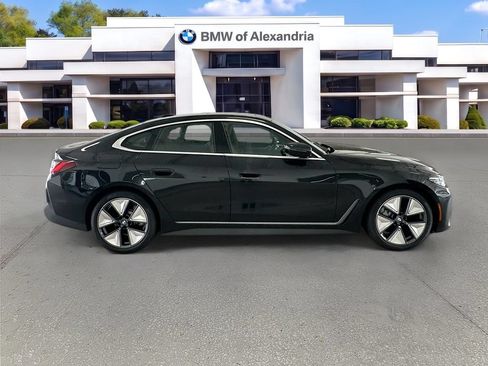 Used 2026 BMW i4 xDrive40i w/ Premium Package AWD/4WD image 8