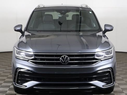 Used 2022 Volkswagen Tiguan SEL R-Line AWD/4WD image 14