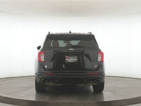 Used 2023 Ford Explorer ST w/ Technology Package image 11
