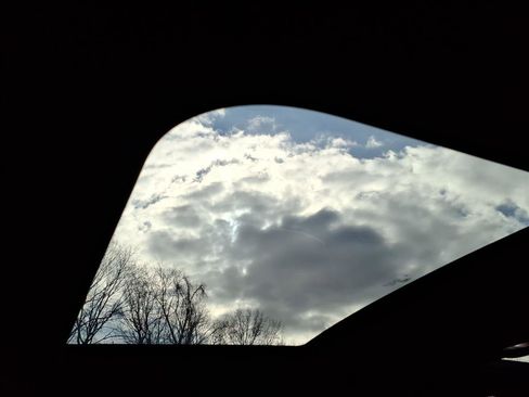 Certified 2025 Land Rover Discovery S image 19