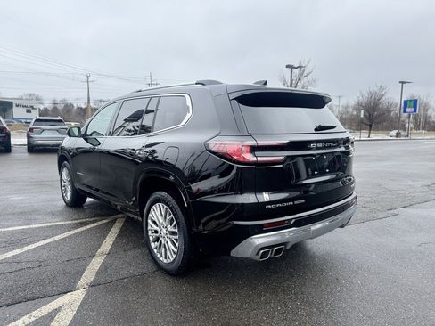Used 2025 GMC Acadia Denali w/ LPO, Floor Liner Package image 4