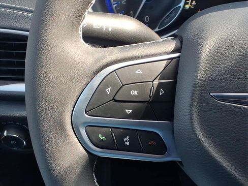 New 2026 Chrysler Pacifica Select FWD image 23
