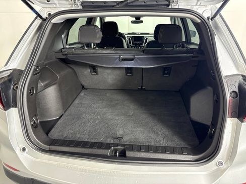 Used 2022 Chevrolet Equinox LT FWD image 18