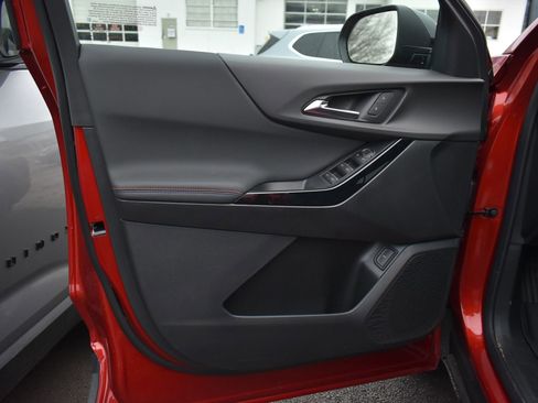 New 2026 Chevrolet Equinox RS w/ LPO, Floor Liner Package image 9