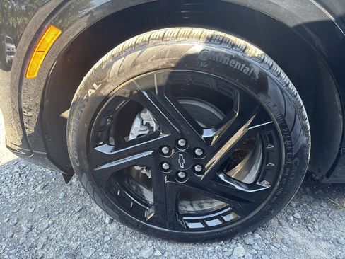 Used 2024 Chevrolet Equinox EV RS image 11