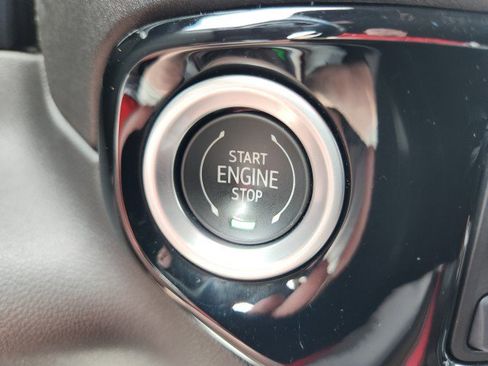 Used 2022 Chevrolet Silverado 1500 High Country w/ Z71 Off-Road Package image 53