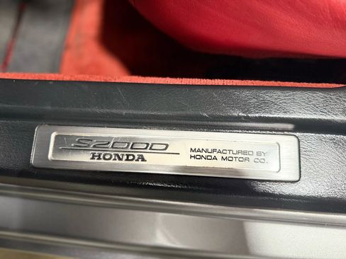 Used 2001 Honda S2000 image 15
