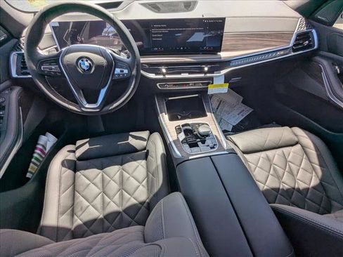New 2026 BMW X5 xDrive40i AWD/4WD image 15