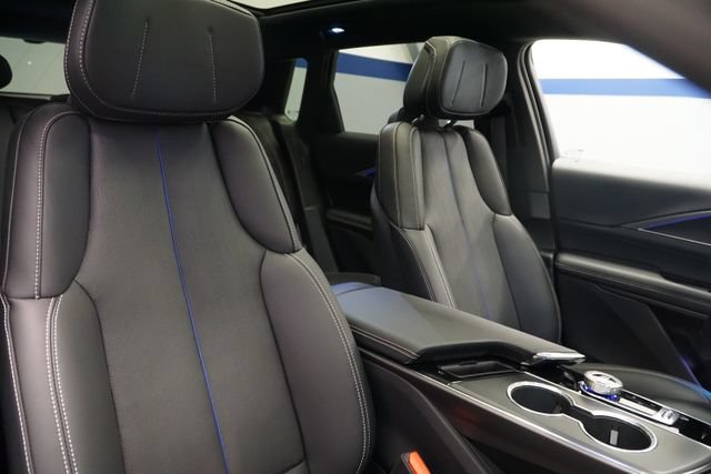 Used 2026 Cadillac Lyriq Sport w/ LPO, Floor Liner Package AWD/4WD image 18