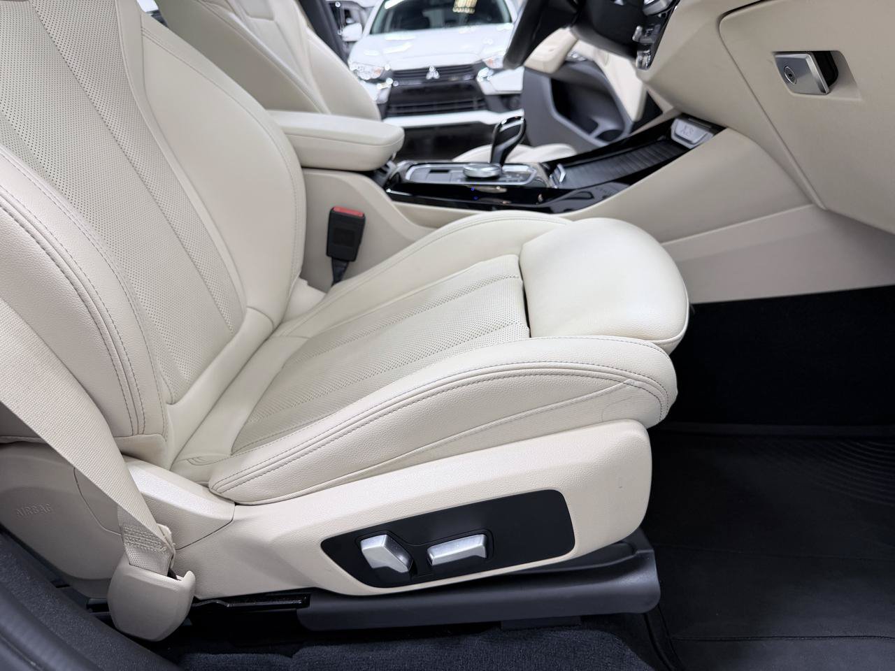 Used 2022 BMW X3 sDrive30i w/ Convenience Package RWD image 39