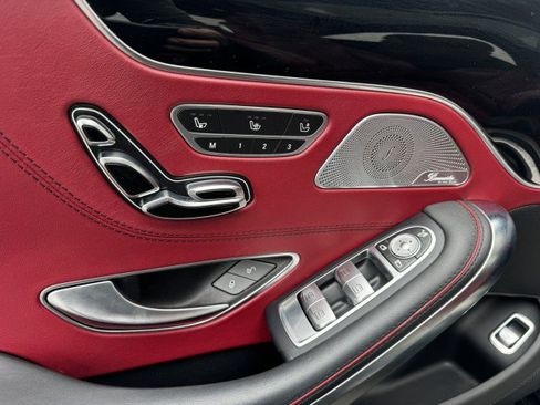 Used 2015 Mercedes-Benz S 550 4MATIC Coupe image 26