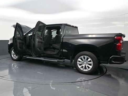 Used 2022 Chevrolet Silverado 1500 Custom RWD image 30